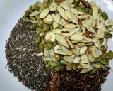 A picture of step 2 of Homemade protein powder 🌰.