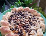 Foto langkah ke 8 dari resep Pizza with Banana Chocochips on Top. (no ulen dan gampang).