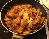 Foto del paso 7 de la receta: Pollo a la Mundana, con torrejón Popeye