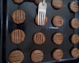 Foto langkah ke 5 dari resep Cinnamon coffee cookies.