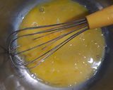 Foto langkah ke 2 dari resep Bolu Coklat (No Mixer, No Oven).
