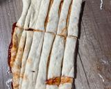 Pizzakrémes csavart rúd recept fázis 4 fotója