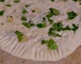 A picture of step 7 of Lachay daar aaloo kay parathay.