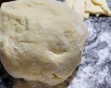 Foto del paso 3 de la receta: Medialunas de manteca sin gluten