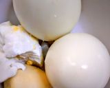 A picture of step 2 of Egg Potato Kabab..