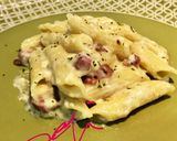 Foto langkah ke 2 dari resep Creme Penne with Bacon.