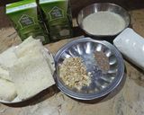 A picture of step 1 of Creamy Shahi Tukrey.