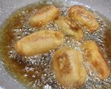 A picture of step 9 of Bread Dahi Vada.