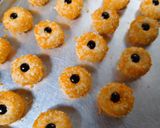 Foto langkah ke 7 dari resep Kue Monde Susu (Tanpa Telur).