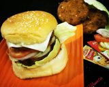 A picture of step 6 of Veg aaloo tikki burger.