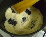 A picture of step 1 of Sooji Custard Halwa.