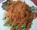 Foto langkah ke 6 dari resep Urap simpel di sangrai.