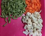 Foto langkah ke 1 dari resep Tumis Kembang Kol.