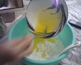 Foto langkah ke 3 dari resep Donat-Roti Sosis dengan wijen.