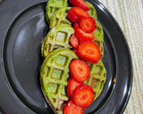 Foto del paso 3 de la receta: Waffles de espinaca 💚🍓