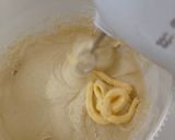 Foto langkah ke 3 dari resep Bomboloni Labu Kuning.