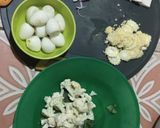 Foto langkah ke 1 dari resep Tumis Telur Puyuh Sayuran.