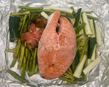 Foto del paso 3 de la receta: Salmón en papillote (Freidora de aire)