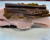 A picture of step 3 of Fresh Pouting (Cod) kobu jime.
