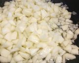 A picture of step 2 of Pear and thyme chutney.