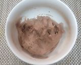 A picture of step 2 of Choco Spread Dessert Cup.