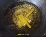 A picture of step 1 of Lasaniya Bhungla Batata.