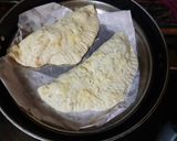গার্লিক ব্রেড উইদ মেওনিজ চিকেন(garlic bread with mayonnaise chicken recipe in bengali) রেসিপির ধাপ 4 ছবি
