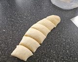 A picture of step 8 of Calzones from scratch.