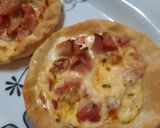 Foto del paso 6 de la receta: Tarteletas con tomate, huevo, jamón y queso
