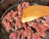 A picture of step 3 of Pepper Steak.