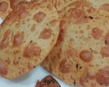 A picture of step 5 of Crispy Methi Poori.