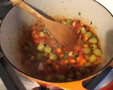 Une image de l'étape 13 de Poulet façon cacciatore.