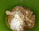 Foto del paso 1 de la receta: *pollo bien aliñdo con papas al horno con ensalada de lechuga*🤗