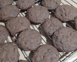 Foto del paso 6 de la receta: Galletas melosas de chocolate