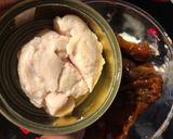 Foto del paso 2 de la receta: Canapés de paté de pollo con tomates secos