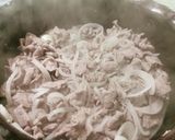 Foto del paso 6 de la receta: Bistec con papas en chile morita
