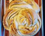 Garlic Bread Flower recipe step 9 photo