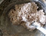 A picture of step 2 of Ragi roti.