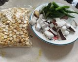 A picture of step 1 of Roasted gram chutney.