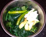 A picture of step 2 of Spinach paratha(palak paratha).