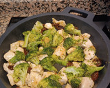 Foto del paso 2 de la receta: Gratín de pollo y brócoli