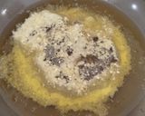 Foto langkah ke 5 dari resep Ayam Goreng Kremes.