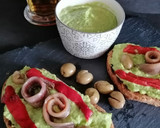Foto del paso 7 de la receta: Tostas de paté de guisantes