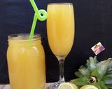 A picture of step 4 of Pineapple Ginger and Lemon Juice.