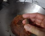 Foto langkah ke 2 dari resep Tongkol Pedas Tomat.