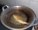 Foto langkah ke 2 dari resep Ikan goreng penyet.