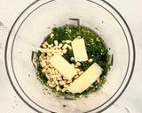 Foto del paso 1 de la receta: Tallarines con pesto (Versión Navideña)