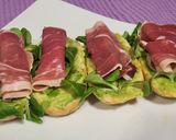 Foto del paso 4 de la receta: Montaditos de jamón y aguacate