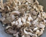 รูปขั้นตอนการทำที่ 2 ของ “หมูขยำส้ม”