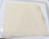 A picture of step 2 of Chicken spring roll.
